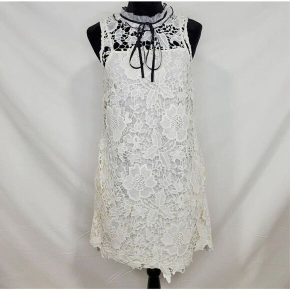 Kensie Women's XL High Neck Lace Shift Dress with Pockets Poplin - Picture 2 of 5